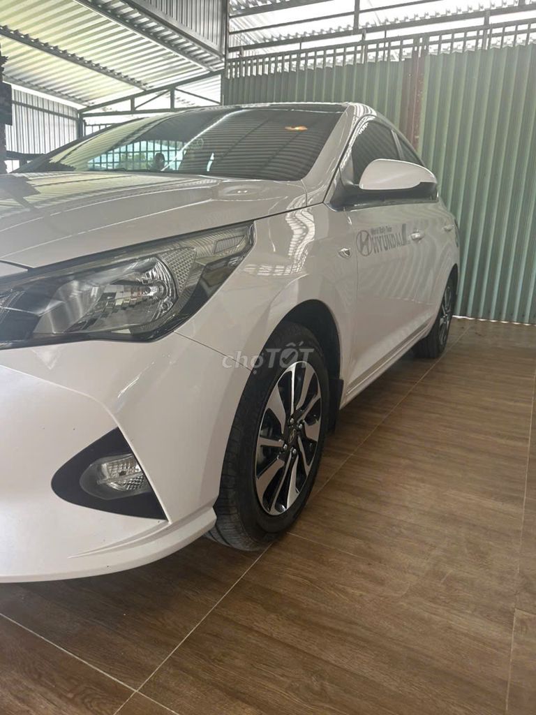Hyundai Accent 2023 1.4 MT - 9000 km