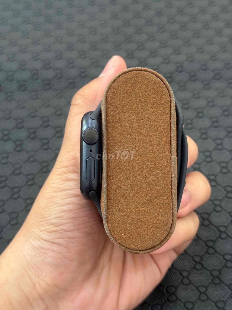 Apple Watch Series 7 Nike 41mm Nhôm Midnight 99%. Mua bán Thiết bị đeo thông minh tại Quận Bình Thạnh Tp Hồ Chí Minh được đăng bởi Lê Tuấn Hưng hình 1