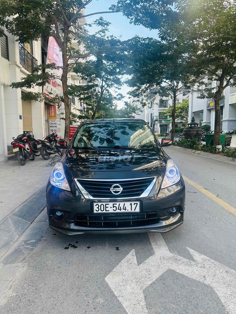 Nissan Sunny 2018 1.5 XV Premium - 90000 km