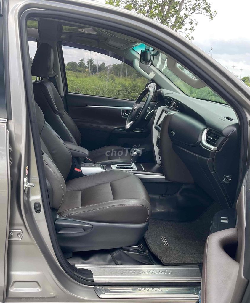 Toyota Fortuner Dầu AT 2019 - 90079km. Mua bán Ô tô tại Quận Bình Thạnh Tp Hồ Chí Minh được đăng bởi Dinh Hieu hình 9