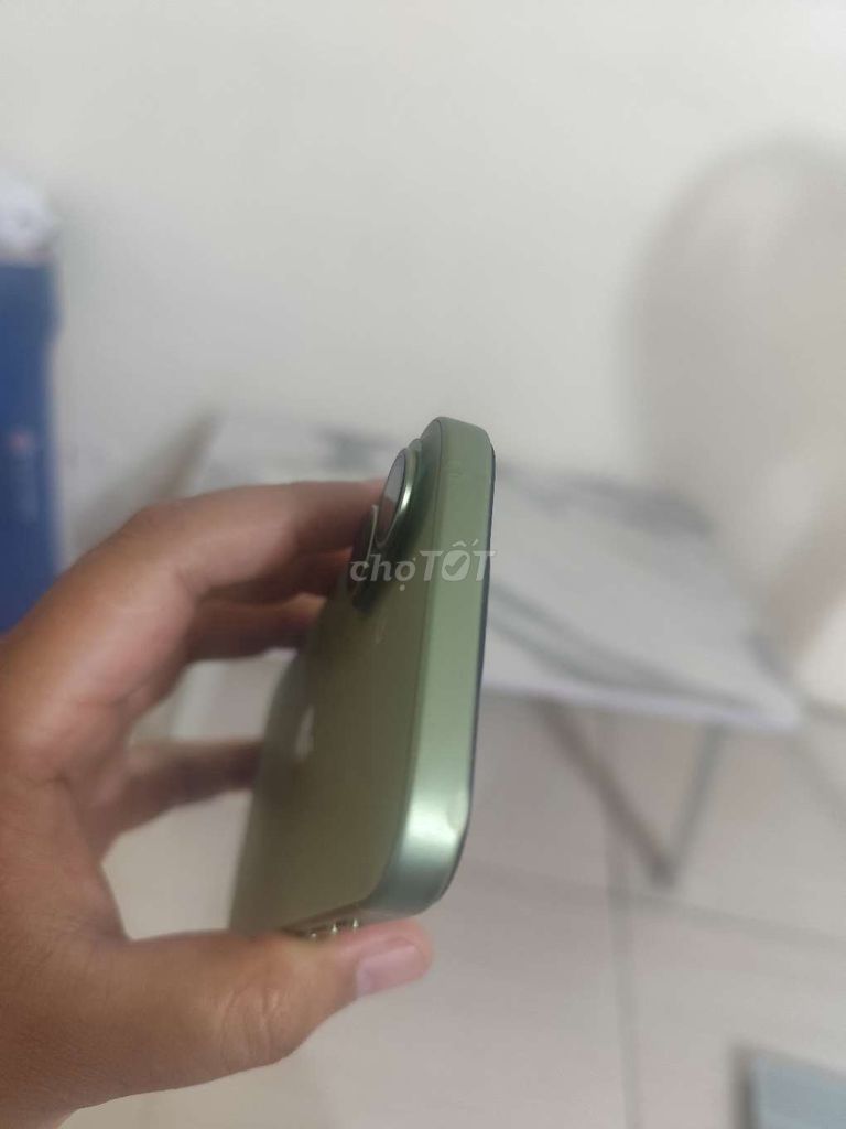 Apple iPhone 17 256GB Xanh oliu Đã sử dụng. Mua bán Điện thoại tại Quận Bắc Từ Liêm Hà Nội được đăng bởi DingDing hình 1