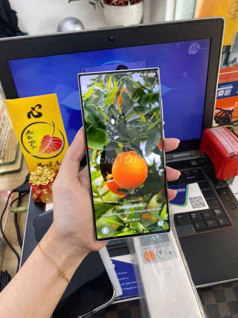 Samsung Galaxy S22 Ultra Trắng. Mua bán Điện thoại tại Quận 10 Tp Hồ Chí Minh được đăng bởi Minh phương hình 1