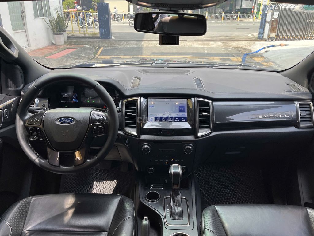 FORD EVEREST TITANIUM 2.0 4X2 AT 2021 CTY XUẤT HĐ. Mua bán Ô tô tại Quận Bình Thạnh Tp Hồ Chí Minh được đăng bởi Hiếu hình 11