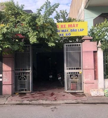 Bán đất tặng nhà cấp 4 mặt đường trục chính Phủ thượng đoạn.
