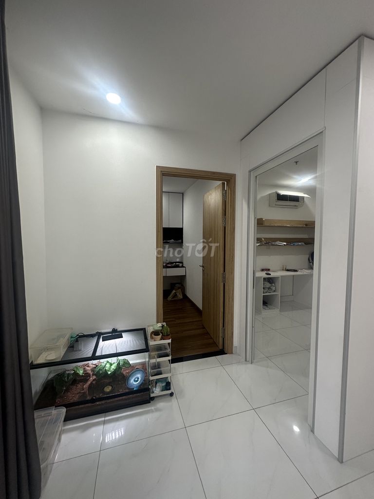 Chính chủ cho thuê căn 2PN, 1WC, 60m2 full nội thất, View Landmark 81. Cho thuê căn hộ/chung cư tại Thành phố Dĩ An Bình Dương được đăng bởi Lê Văn Sang hình 3