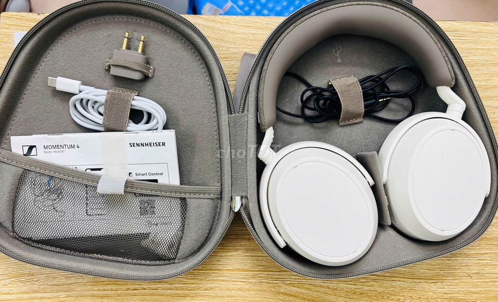 Tai nghe Sennheiser Momentum 4 Trắng. Mua bán Tivi, Âm thanh tại Quận Đống Đa Hà Nội được đăng bởi NHẬT LỆ CAMERA hình 1