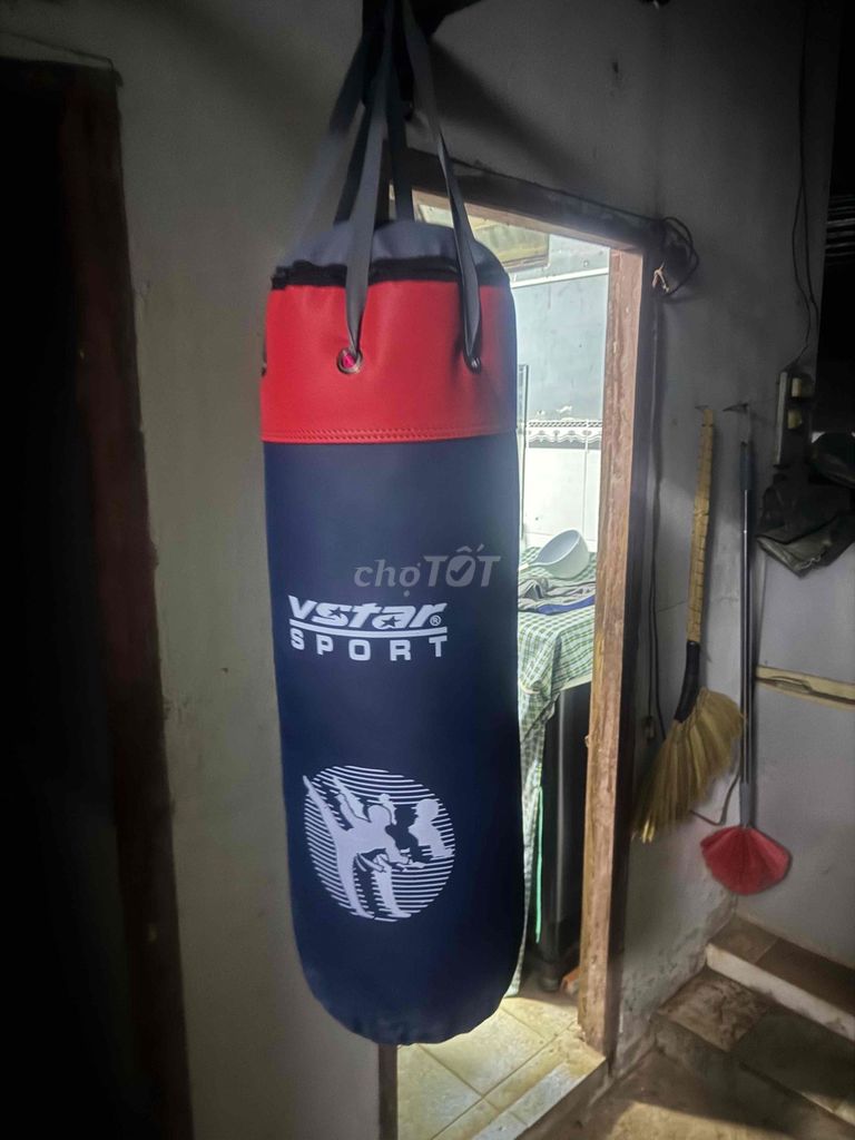 Bao cát đấm bốc Vstar Sport Da 80cm Đỏ, Xanh dương. Mua bán Đồ thể thao, Dã ngoại tại Thành phố Buôn Ma Thuột Đắk Lắk được đăng bởi Huy hình 1
