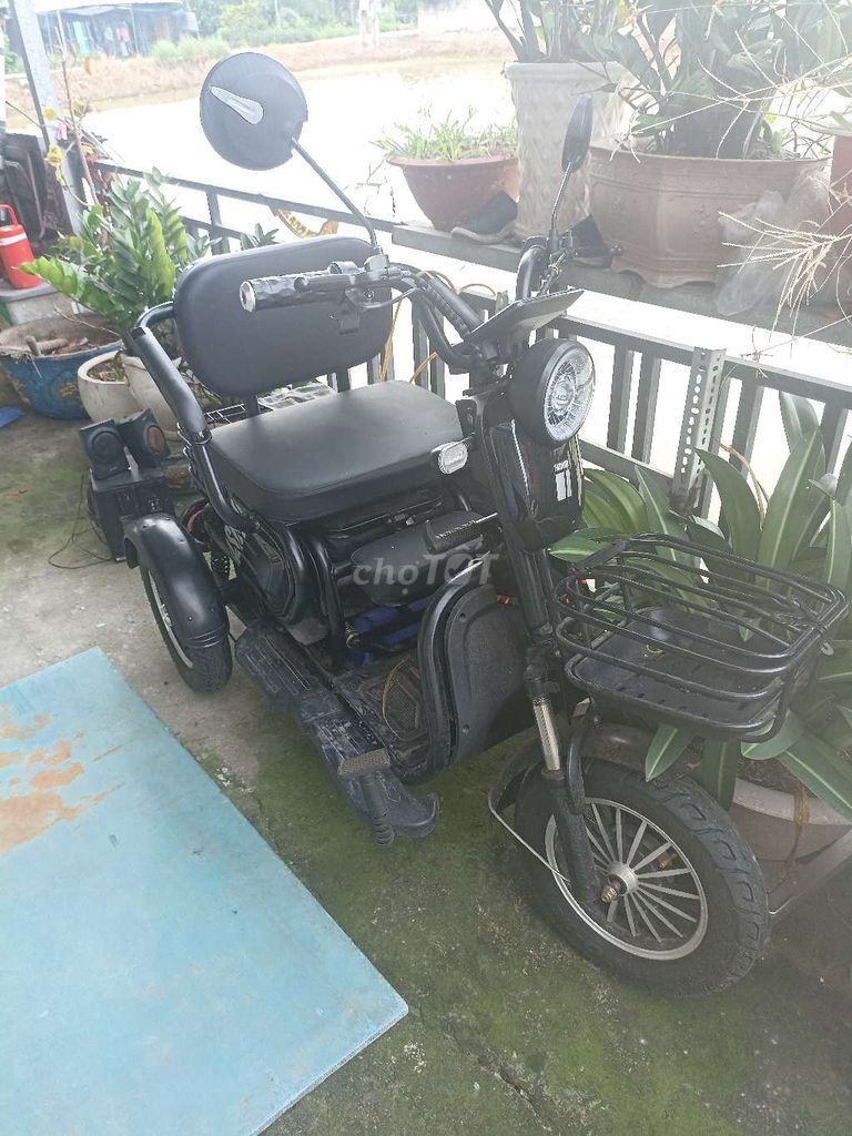 xe còn như mới. Mua bán Xe điện tại Huyện Bến Lức Long An được đăng bởi Anh Dung hình 1