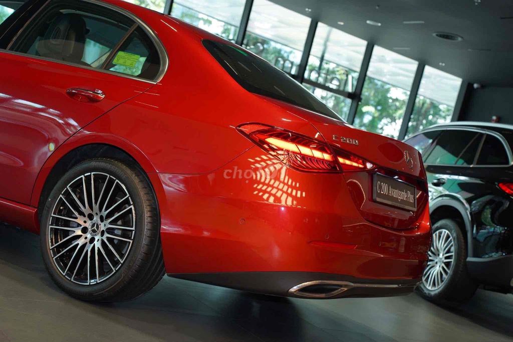 Mercedes C200 Plus 𝐗𝐞 𝐌𝐨̛́𝐢 𝟏𝟎𝟎% | Trả trước 220tr. Mua bán Ô tô tại Quận Tân Phú Tp Hồ Chí Minh được đăng bởi Mercedes Benz Vietnam Star hình 5