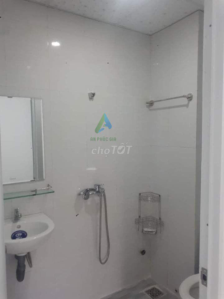Аренда · 10 комн. · 80 м² · Quận Sơn Trà, ул. Đường Hồ Sĩ Tân
