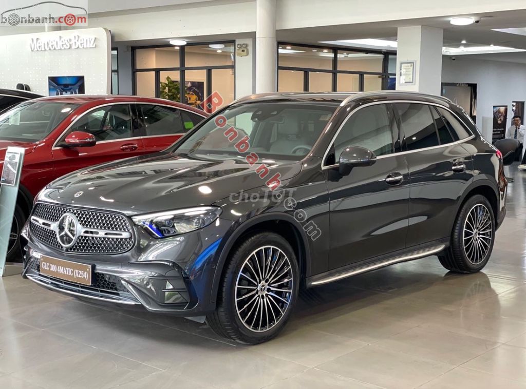 Xe Mercedes Benz GLC 300 4Matic 2025. Mua bán Ô tô tại Quận Đống Đa Hà Nội được đăng bởi Nguyễn Văn Hải hình 3