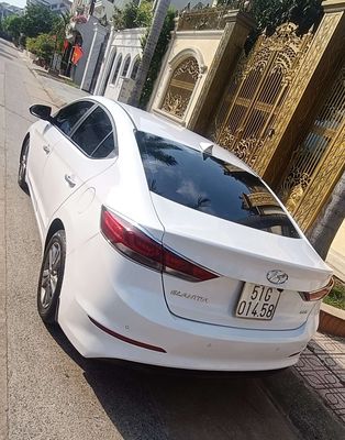 HYUNDAI ELANTRA GLS _ SPORT số  TỰ ĐỘNG