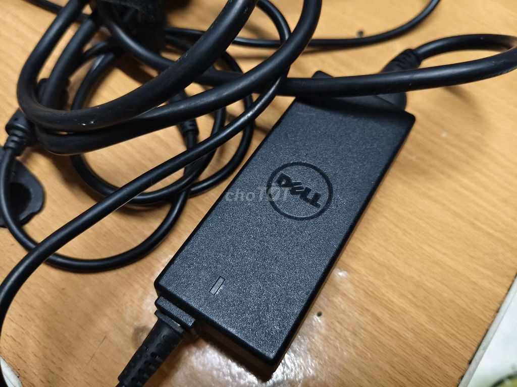 Sạc laptop Dell 45W 65w Chính hãng. Mua bán Phụ kiện (Màn hình, Chuột...) tại Thành phố Thủ Đức Tp Hồ Chí Minh được đăng bởi Tấn Dũng hình 1