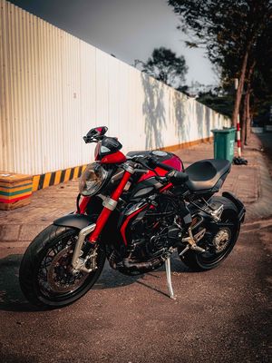 MV Agusta Dragster RR Đỏ đen. Mua bán Xe máy tại Quận Tân Bình Tp Hồ Chí Minh được đăng bởi LÝ TẠ KIM LONG