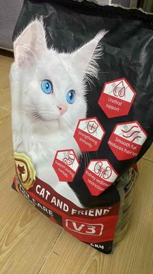 Thức ăn cho mèo Cat and Friend V3