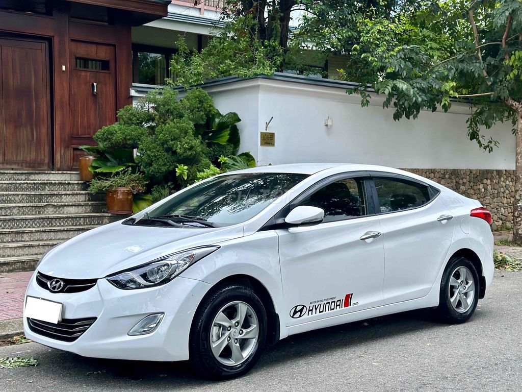 ❤️Hyundai Elantra 2013 1.6 MT - 110000 km ❤️. Mua bán Ô tô tại Quận Cẩm Lệ Đà Nẵng được đăng bởi Đức Thịnh hình 3