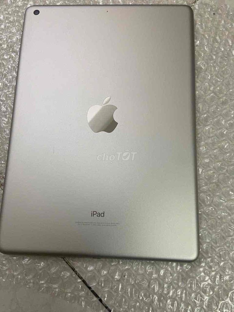 Máy tính bảng Apple iPad Bạc. Mua bán Máy tính bảng tại Quận 7 Tp Hồ Chí Minh được đăng bởi Min hình 1
