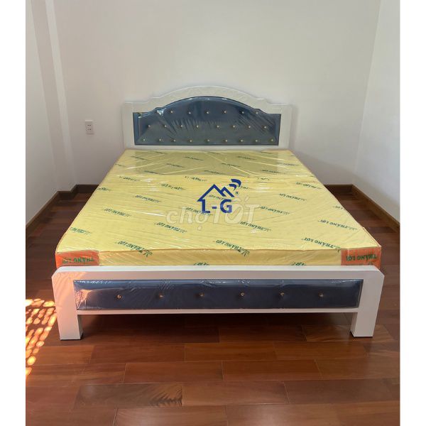 GIƯỜNG SẮT-- GIƯỜNG SẮT-- GIƯỜNG SẮT-- GIƯỜNG SẮT. Mua bán Giường, chăn ga gối nệm tại Quận 1 Tp Hồ Chí Minh được đăng bởi NỘI THẤT LÂM GIA PHÁT  hình 1
