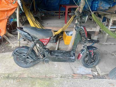 xe đạp điện cũ 133s còn hoạt động tốt mới thay vỏ. Mua bán Xe điện tại Huyện Long Hồ Vĩnh Long được đăng bởi Hung thanh