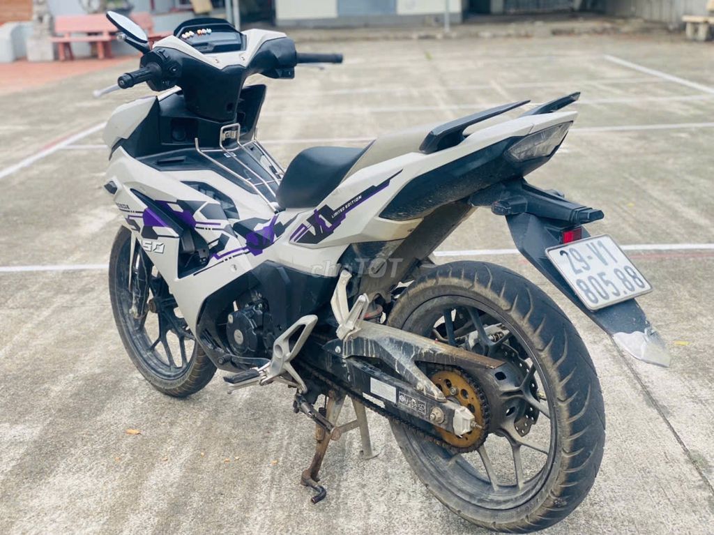 Winner V3 2022 / 10.000km / BKS : 29V1-805.88. Mua bán Xe máy tại Thành phố Vĩnh Yên Vĩnh Phúc được đăng bởi đăng win hình 1