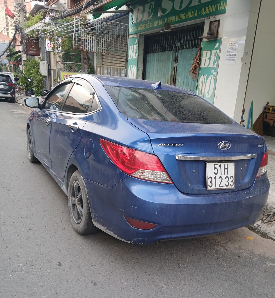 Bán xe Hyundai Accent 2011 - 80.000 km, 1.4 AT. Mua bán Ô tô tại Quận Bình Tân Tp Hồ Chí Minh được đăng bởi Nguyễn Minh hình 5
