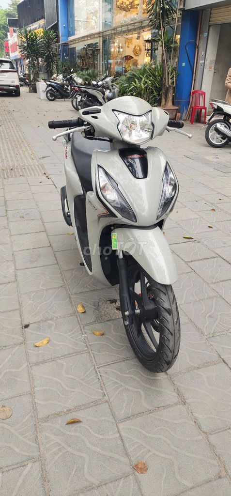 Honda Vision 2023 Xám. Mua bán Xe máy tại Quận Cầu Giấy Hà Nội được đăng bởi iMotorbike Hà Nội hình 1