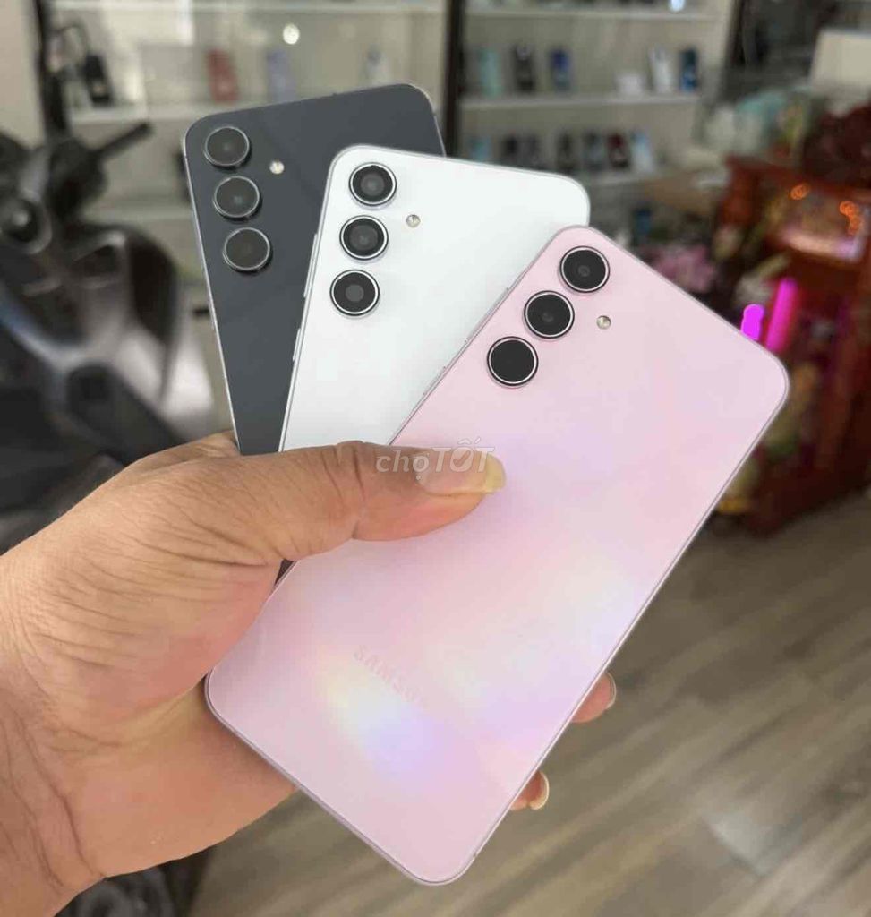 Samsung Galaxy A55 5G 8GB/256GB nguyên zin đẹp 99. Mua bán Điện thoại tại Quận Bình Tân Tp Hồ Chí Minh được đăng bởi Lý Kiệt Mobile hình 1