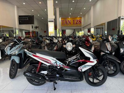 AIR BLADE FI 2011 - Up Thái - Khoá Smakey. BS 68. Mua bán Xe máy tại Thành phố Rạch Giá Kiên Giang được đăng bởi XE MÁY CŨ TÂN 128