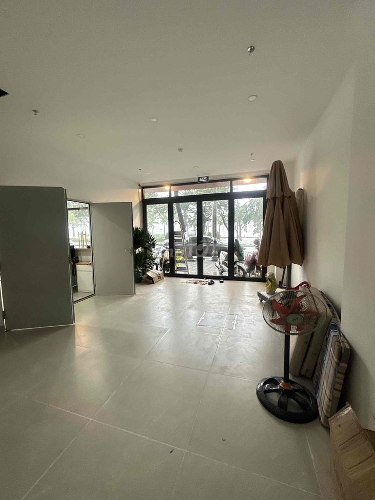 Furnished 3-storey house with car yard in Nam Hòa Xuân — photo 3