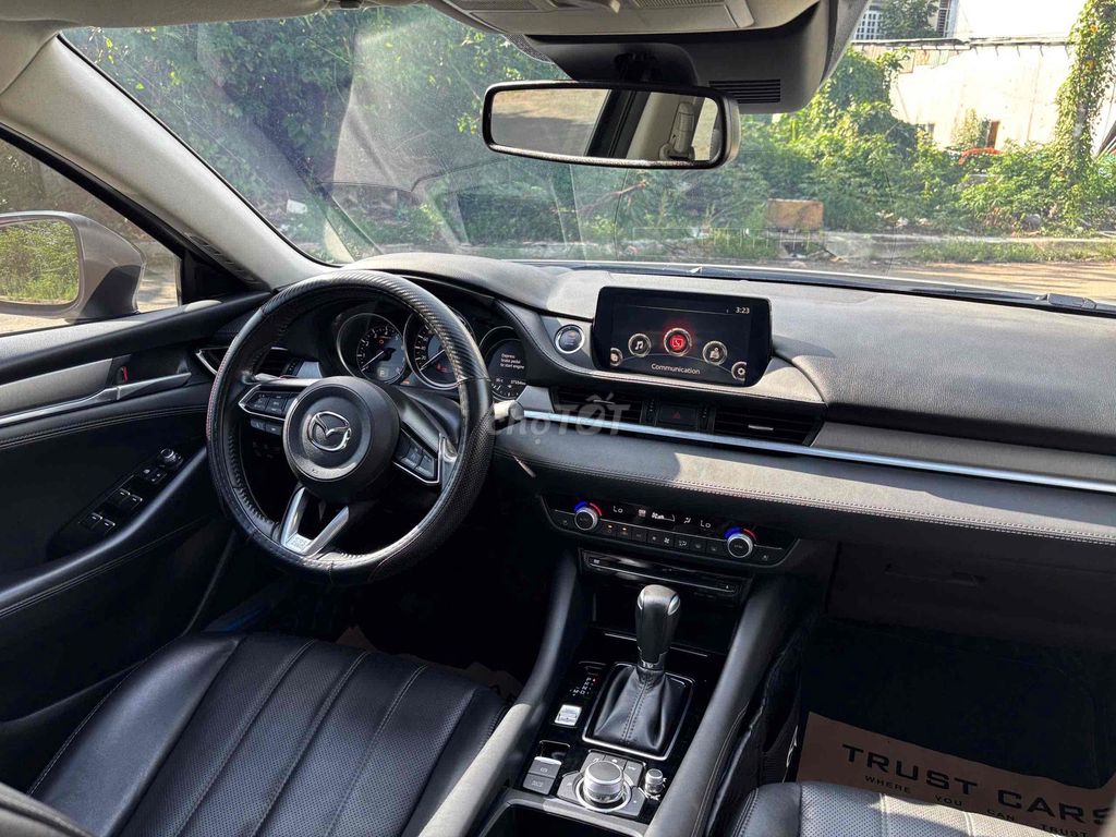 Mazda 6 2023 Premium 2.0 AT - 37000 km. Mua bán Ô tô tại Quận 8 Tp Hồ Chí Minh được đăng bởi Cửa hàng ô tô cũ TRUST CARS hình 10