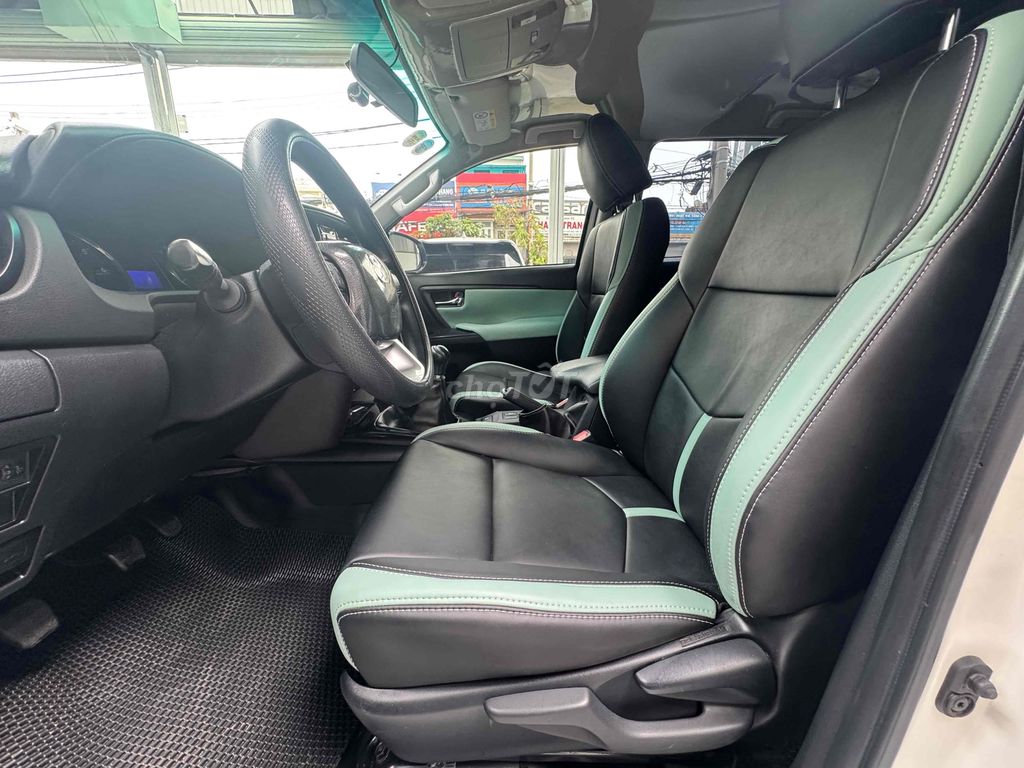 Toyota Fortuner 2020 Dầu Số sàn 100.000 km. Mua bán Ô tô tại undefined undefined được đăng bởi Long Auto Vạn Phúc hình 15