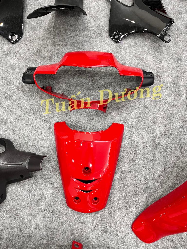 Dàn Áo Xe Wave ZX Đỏ Đen Đẹp Mê Ly Mới Kính Keng. Mua bán Phụ tùng xe tại Quận Hà Đông Hà Nội được đăng bởi Phụ Tùng Xe Tuấn Dương hình 2