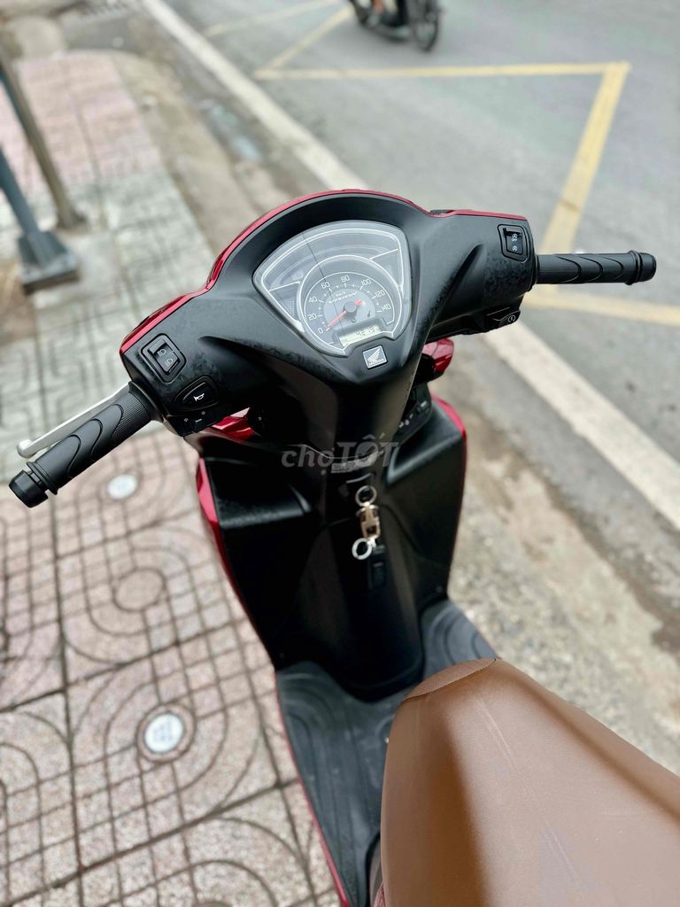 ❤️Honda Vision 2023 Dk 2024, BSTP 9Chủ, GÓP. Mua bán Xe máy tại Quận 8 Tp Hồ Chí Minh được đăng bởi Tấn Đạt hình 9