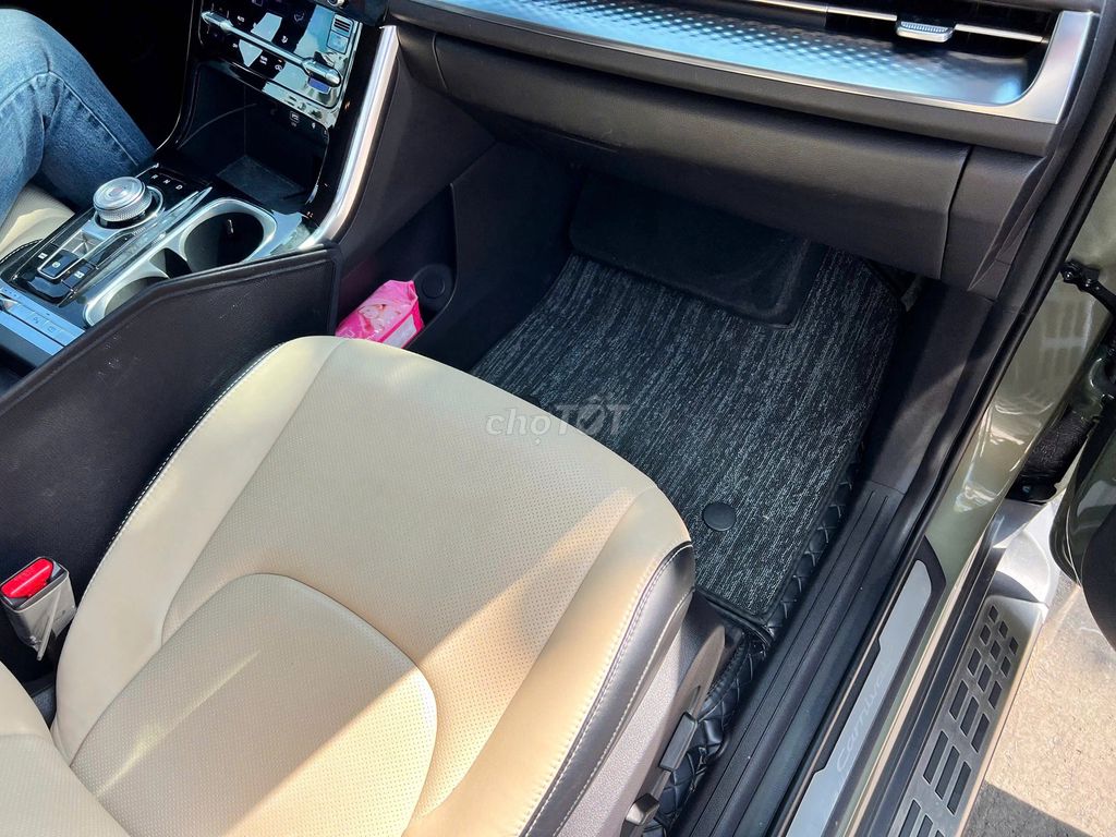 Kia Carnival 2023 Premium 2.2D 7S - 20000 km. Mua bán Ô tô tại Quận Bình Thạnh Tp Hồ Chí Minh được đăng bởi Kim Ngân Xe Lướt hình 17