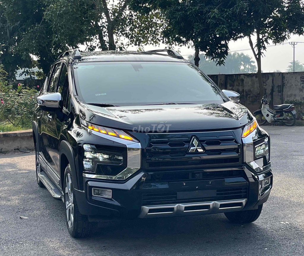 Mitsubishi Xpander Cross 2024 - 9000 km. Mua bán Ô tô tại Quận Nam Từ Liêm Hà Nội được đăng bởi Chính chủ hình 1