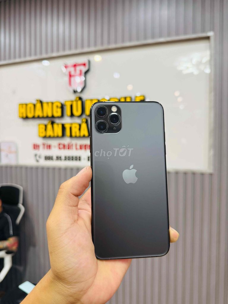 Apple iPhone 11 Pro Max 256GB Đen. Mua bán Điện thoại tại Quận Liên Chiểu Đà Nẵng được đăng bởi Hoàng Tú Mobile hình 1