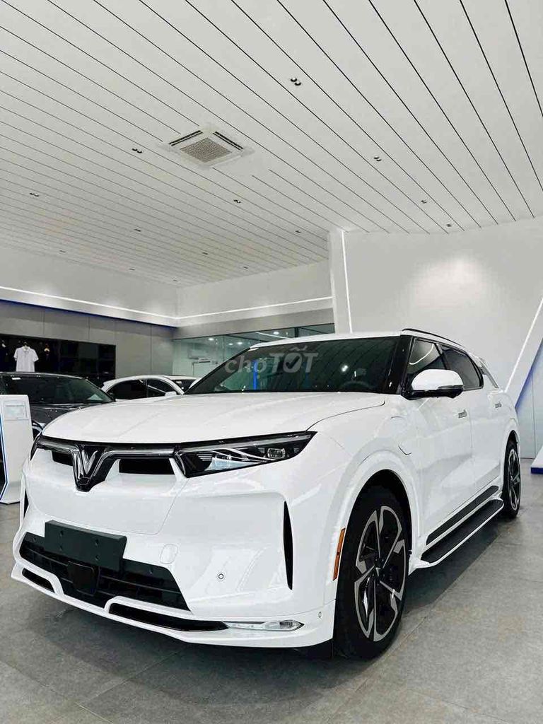 VF9 SẲN XE GIAO NGAY-BANK 90%-BAO NỢ XẤU. Mua bán Ô tô tại Thành phố Thủ Đức Tp Hồ Chí Minh được đăng bởi KỲ hình 4