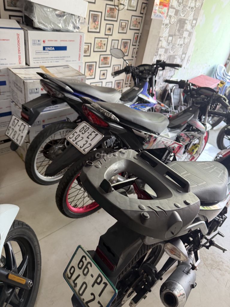 Suzuki satria và Raider tất cả Fi. 9chu.ký nhanh. Mua bán Xe máy tại Thành phố Thủ Đức Tp Hồ Chí Minh được đăng bởi Lê Toàn hình 8