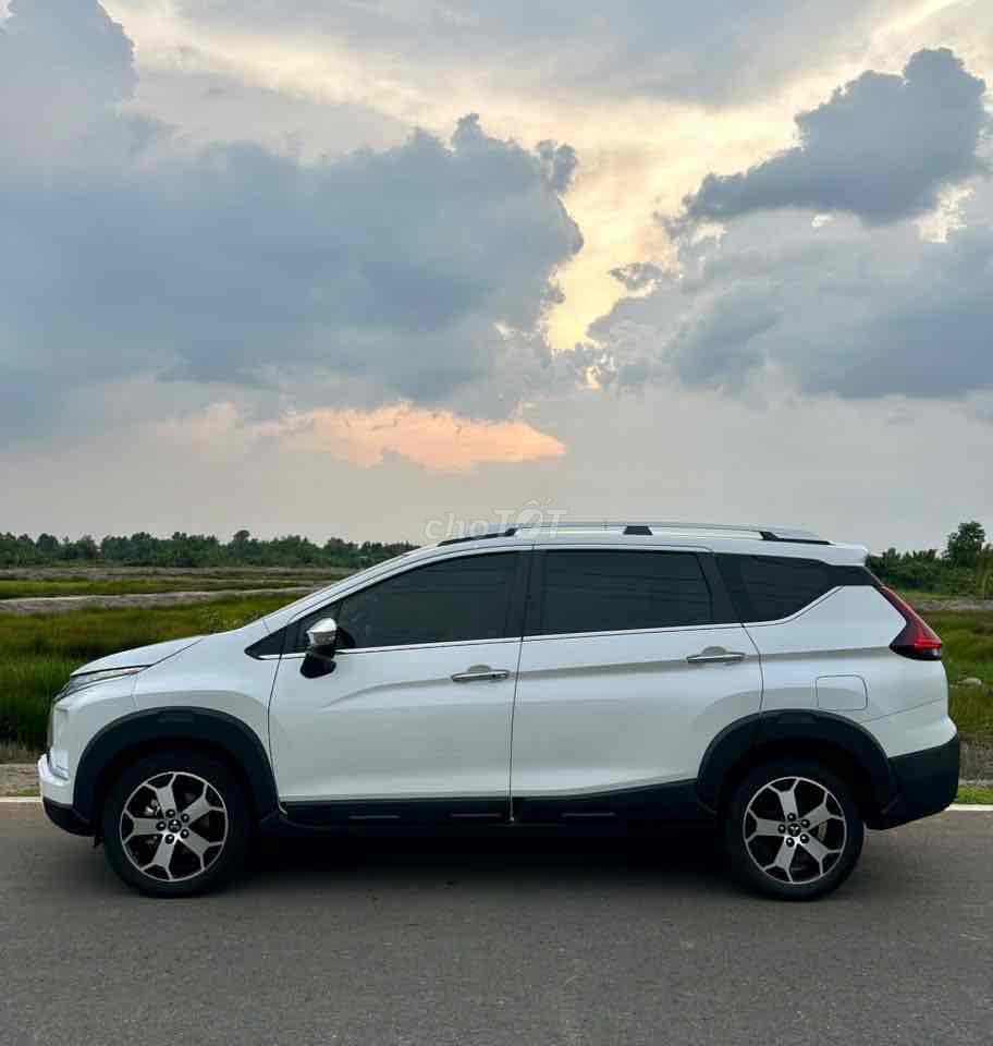 Mitsubishi Xpander Cross 2021 Автомат Белый
