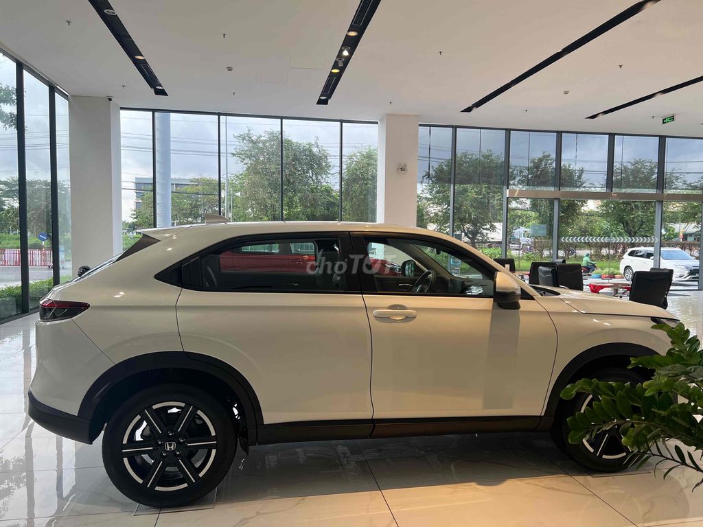 Honda HR-V 2025 G, vay ngân hàng bao đậu. Mua bán Ô tô tại Quận 7 Tp Hồ Chí Minh được đăng bởi SHOWROOM HONDA ÔTÔ QUẬN 7 hình 8