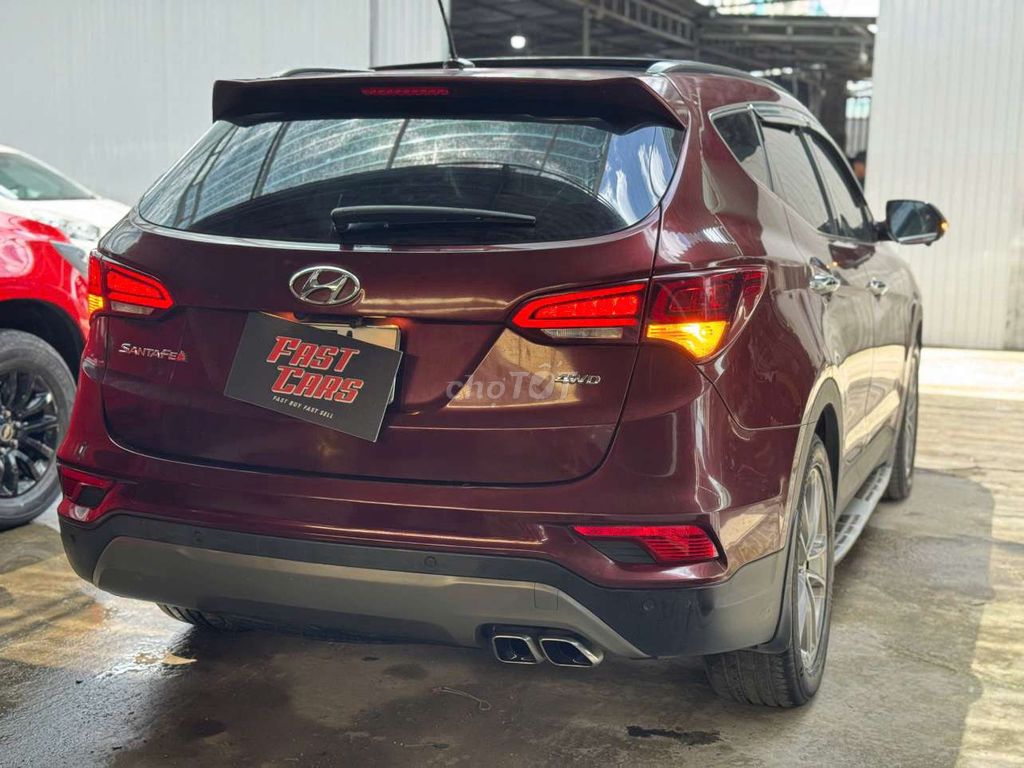 Hyundai Santafe 2018 máy xăng 2.4L 2 cầu,màu đỏ. Mua bán Ô tô tại Quận Bình Tân Tp Hồ Chí Minh được đăng bởi Son Do hình 5