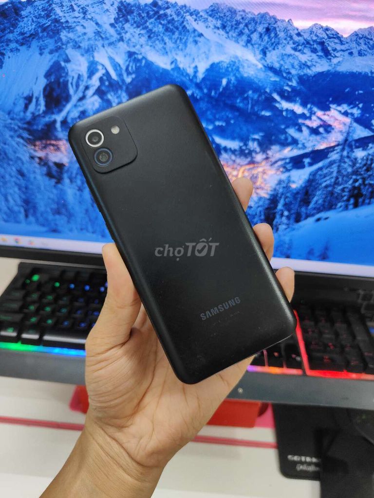 Samsung A03 32GB VN Đen 2 sim 5000 mAh. Mua bán Điện thoại tại Quận Hoàng Mai Hà Nội được đăng bởi Nguyễn Huynh hình 1