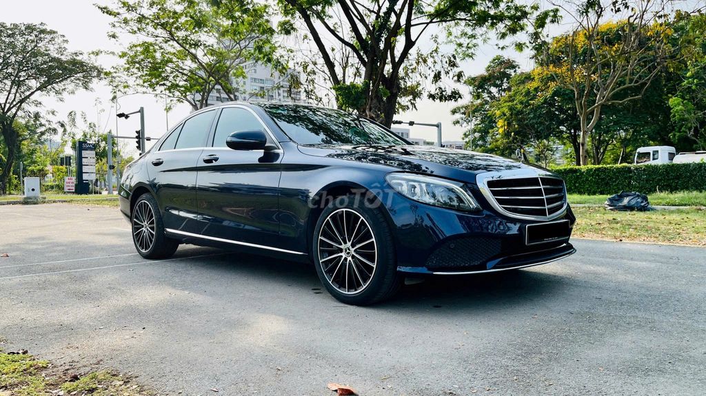 🔺MERCEDES C200 EXCLUSIVE MODEL 2022 HCM 15000KM