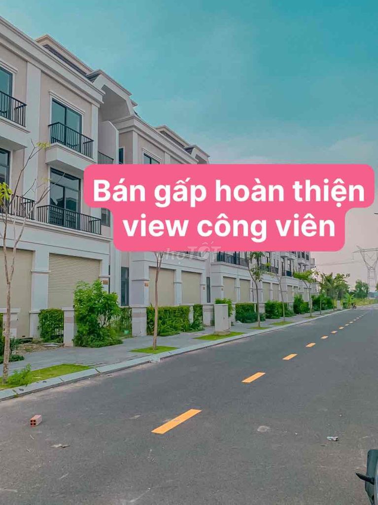 Bán Nhanh trong tết nhà phố view công viên hoàn thiện mới đẹp