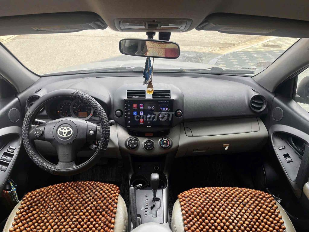 Toyota Rav4 2008 Серебристый 100000 км