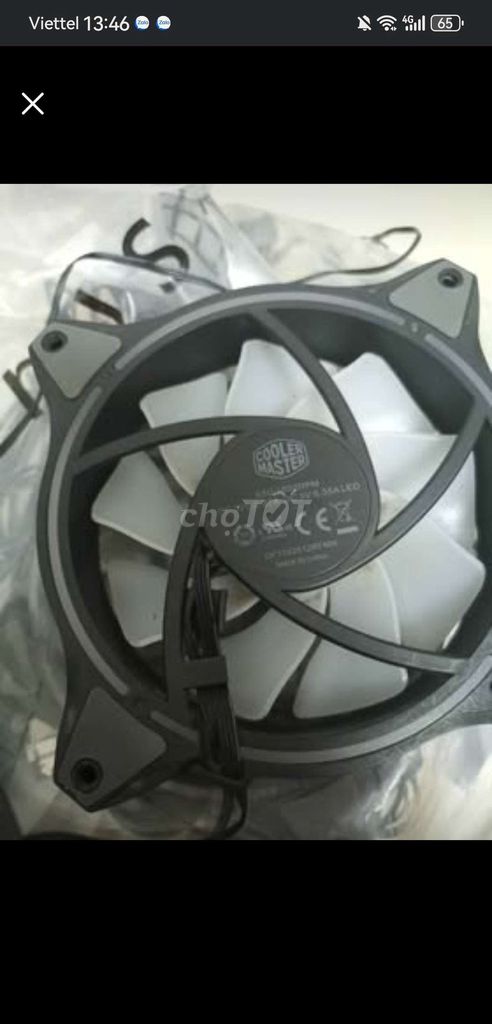 Quạt tản nhiệt Cooler Master Đen trắng. Mua bán Phụ kiện (Màn hình, Chuột...) tại Quận 1 Tp Hồ Chí Minh được đăng bởi Le Phuong hình 1