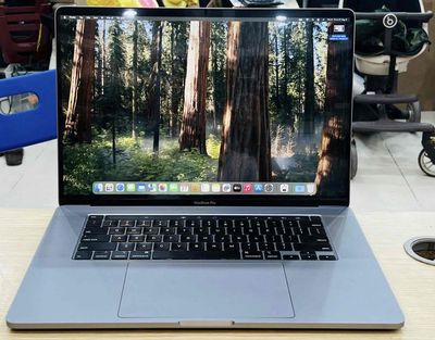 Macbook Pro 16 inch 2019 Core i7 Ram 32G SSD 512G. Mua bán Laptop tại Quận Đống Đa Hà Nội được đăng bởi Bảo Táo Store