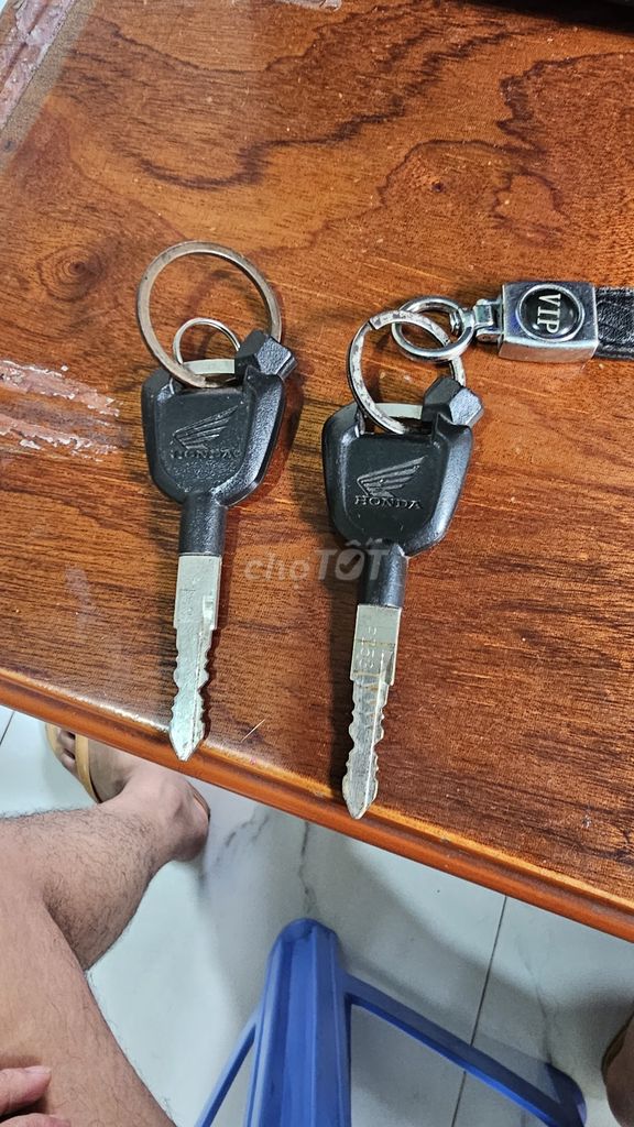 Cbr150r. Mua bán Xe máy tại Thành phố Thủ Đức Tp Hồ Chí Minh được đăng bởi Huyen Do hình 1