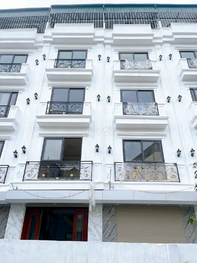 Bán nhà Nguyễn Khoái -32m2-Nhà mới tinh , Nguyên Zin- 4ty4