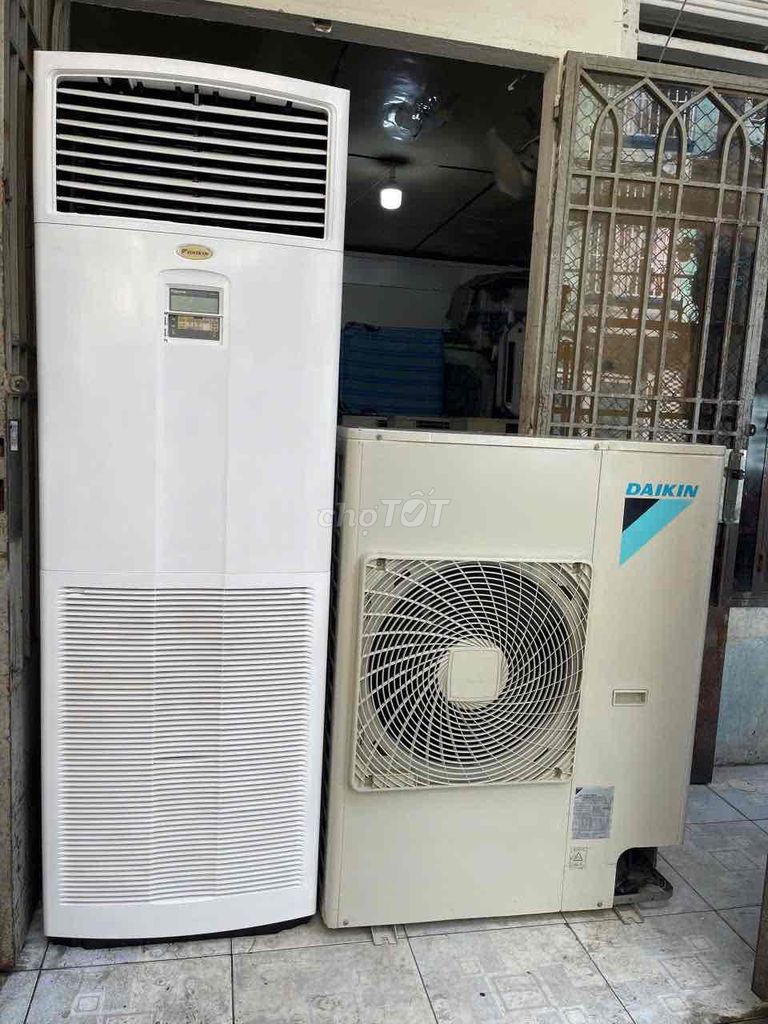 Tủ đứng Daikin 4Hp hàng thailan điện 3pha zin 100%. Mua bán Máy lạnh, điều hoà tại Quận 12 Tp Hồ Chí Minh được đăng bởi Thịnh Khang Minh hình 1